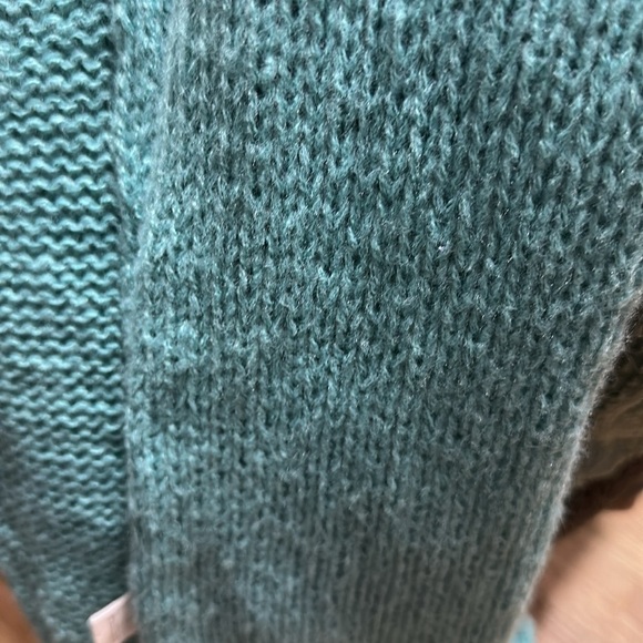 2/$10 No brand cardigan sweater from boutique size large. - Picture 3 of 5